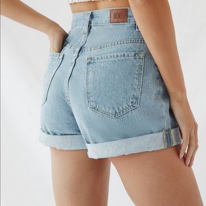 BDG High Rise Mom Shorts Sz 26